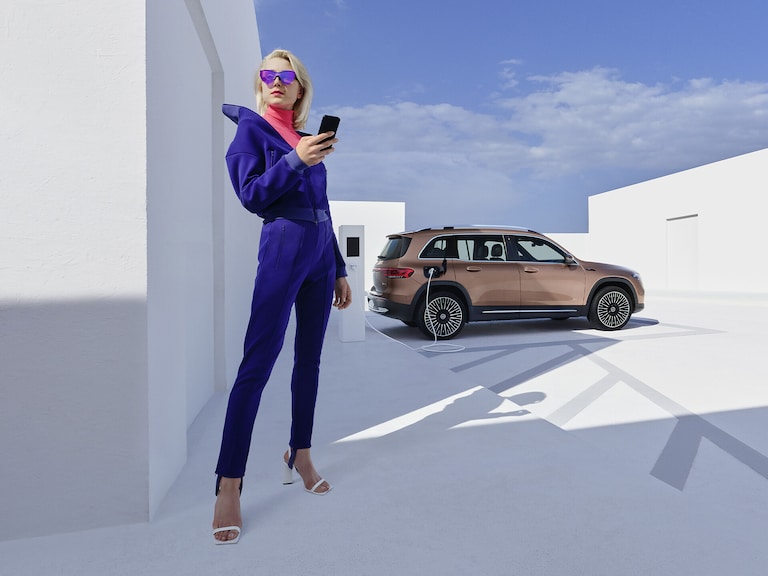 The best connection to your Mercedes-Benz: The Mercedes-Benz App.