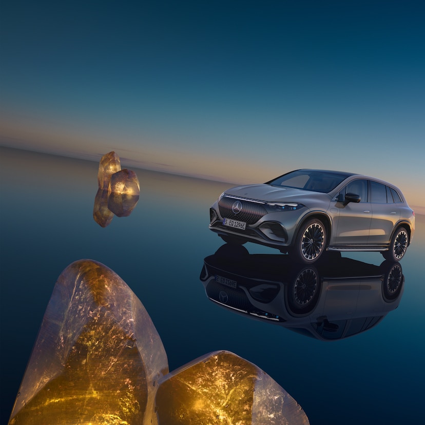 EQS SUV | Mercedes-Benz The Mercedes-Benz EQS SUV.