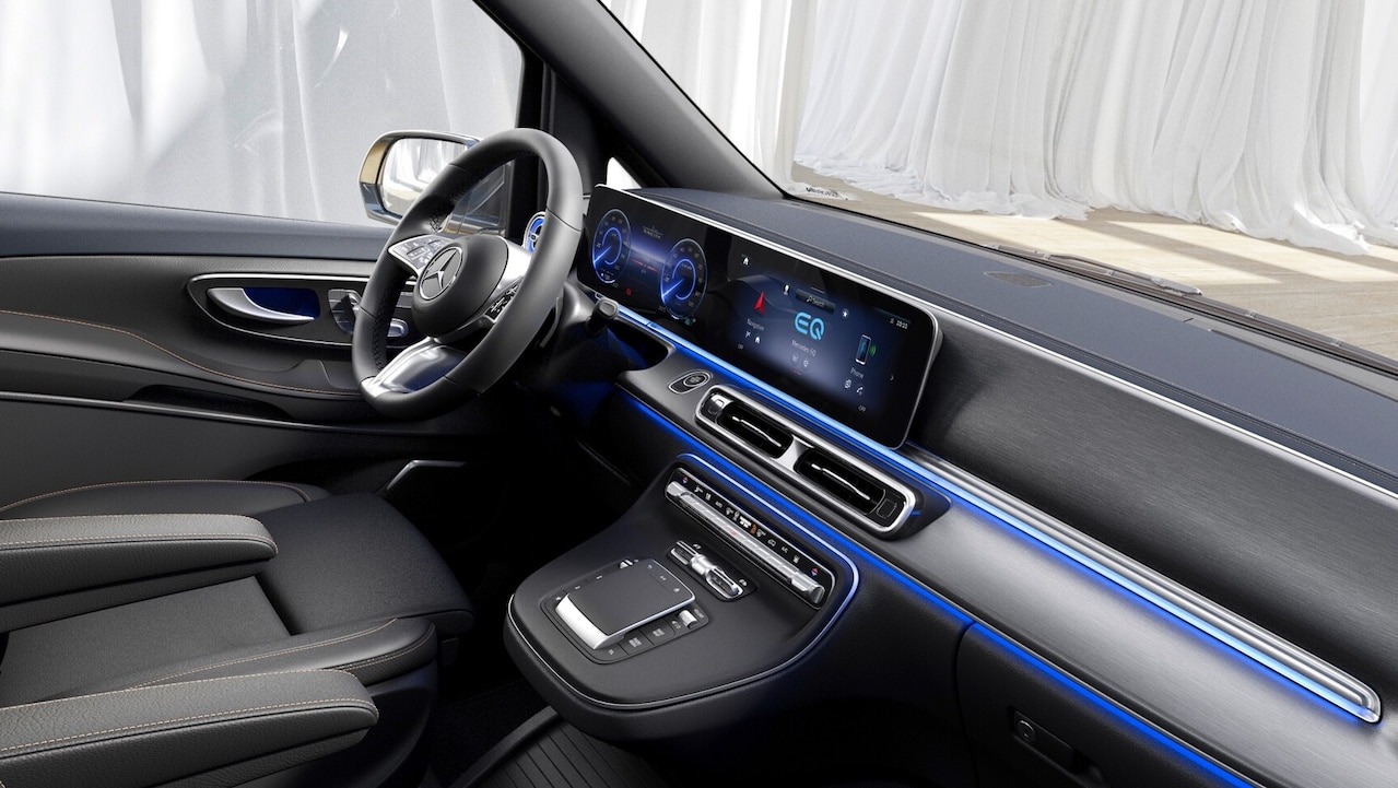 MBUX augmented reality voor navigatie | EQV | Mercedes-Benz Vans Innovatieve technologie voor optimale oriëntatie. Dit systeem combineert live-beelden met grafische navigatie-instructies.