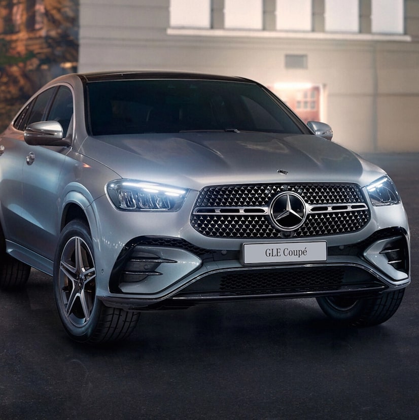 Leasing & Financing | GLE Coupé | Mercedes-Benz The New Mercedes-Benz GLE Coupé in a front view from an angle.